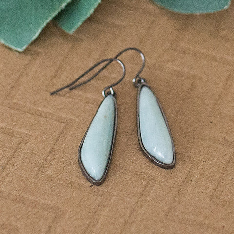 Dreamy Gunmetal Dangle Earrings