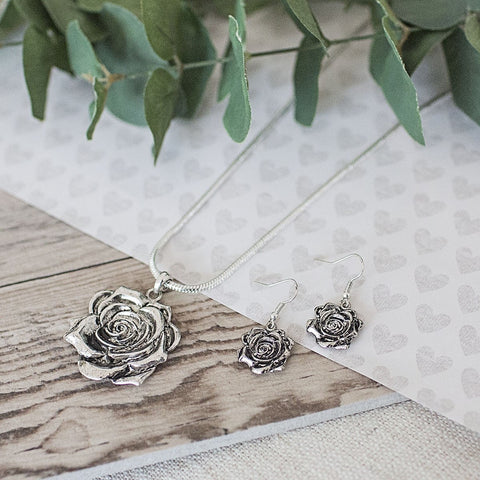 Silver Snake In The Rose Bush Necklace Set
