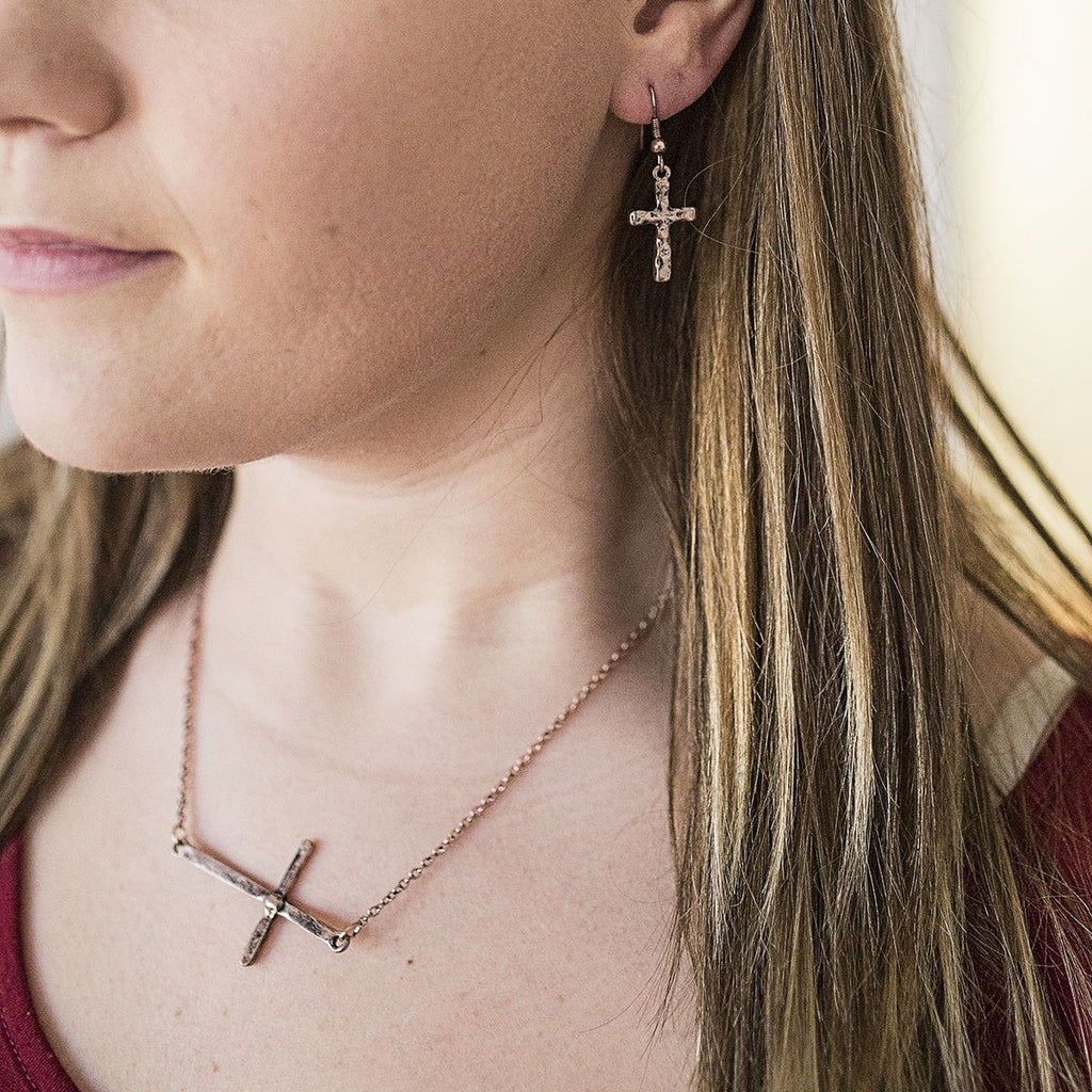 .25 Carat Hammered Cross Necklace and Earrings Set