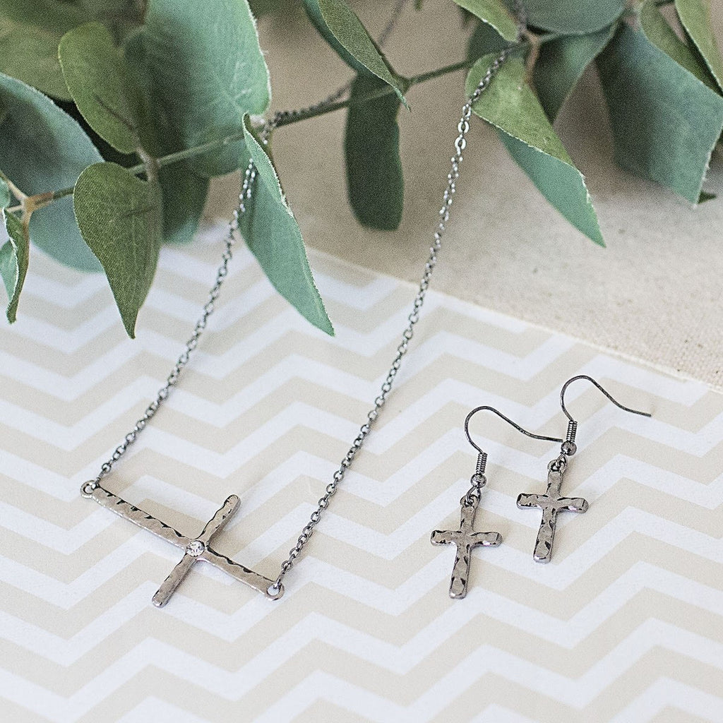 .25 Carat Hammered Cross Necklace and Earrings Set