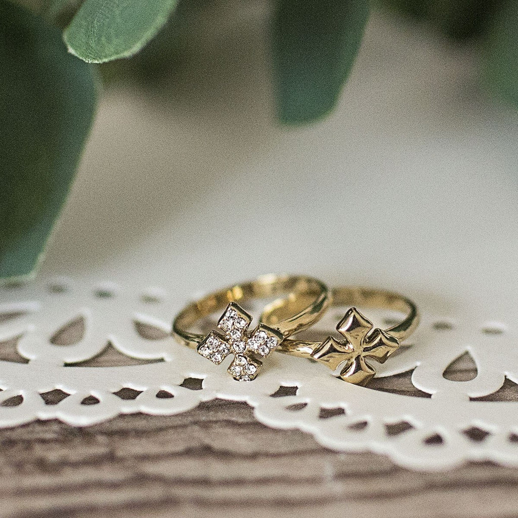 Stackable Gold Cross Ring Set